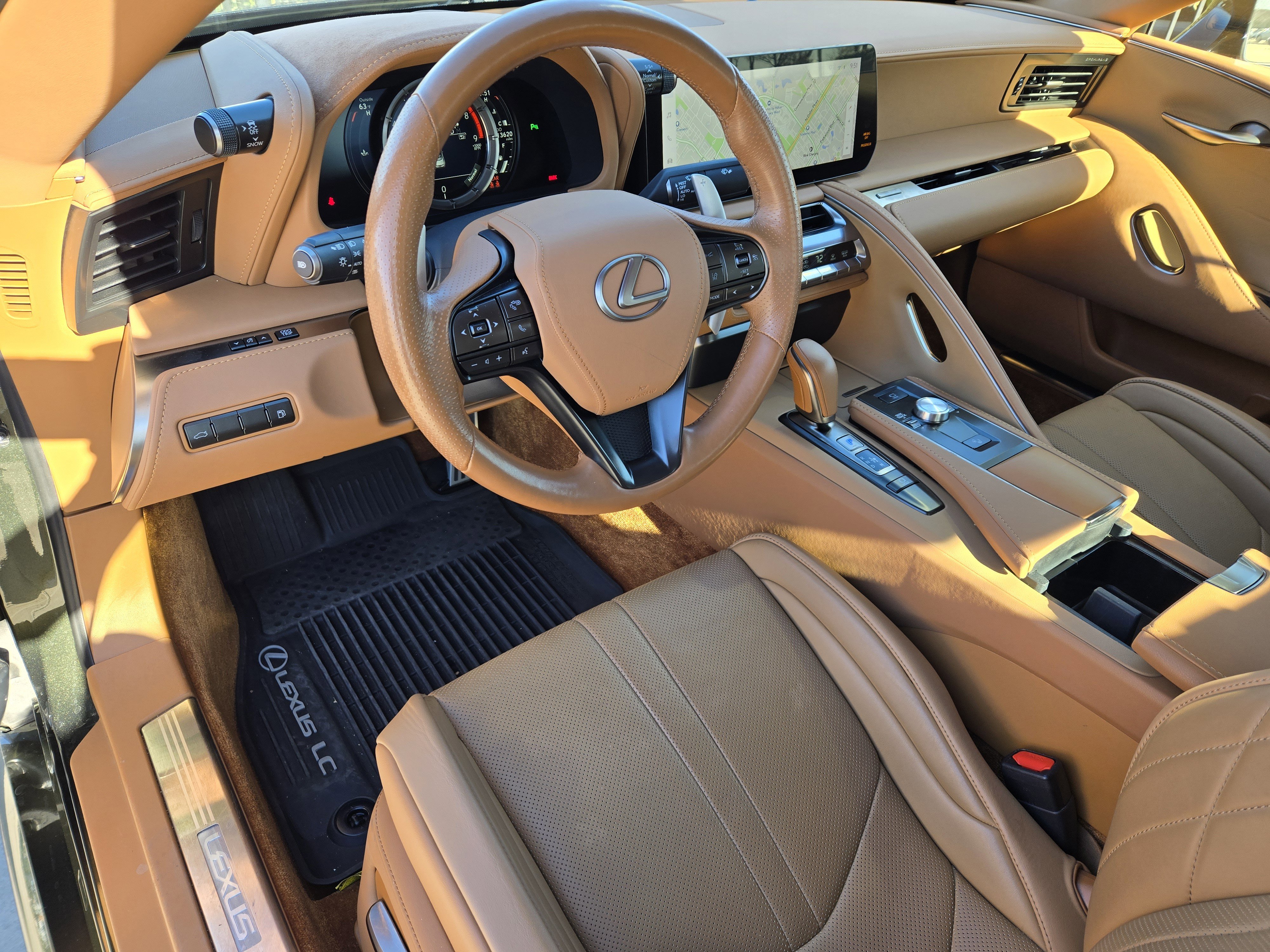 Used 2024 Lexus LC 500 Convertible image 6