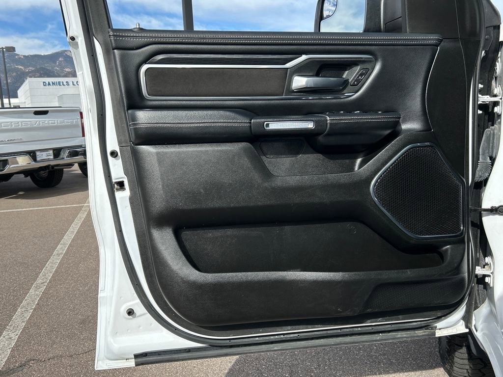 Used 2024 RAM 1500 Laramie image 28