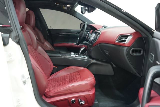Certified 2022 Maserati Ghibli Trofeo RWD image 37