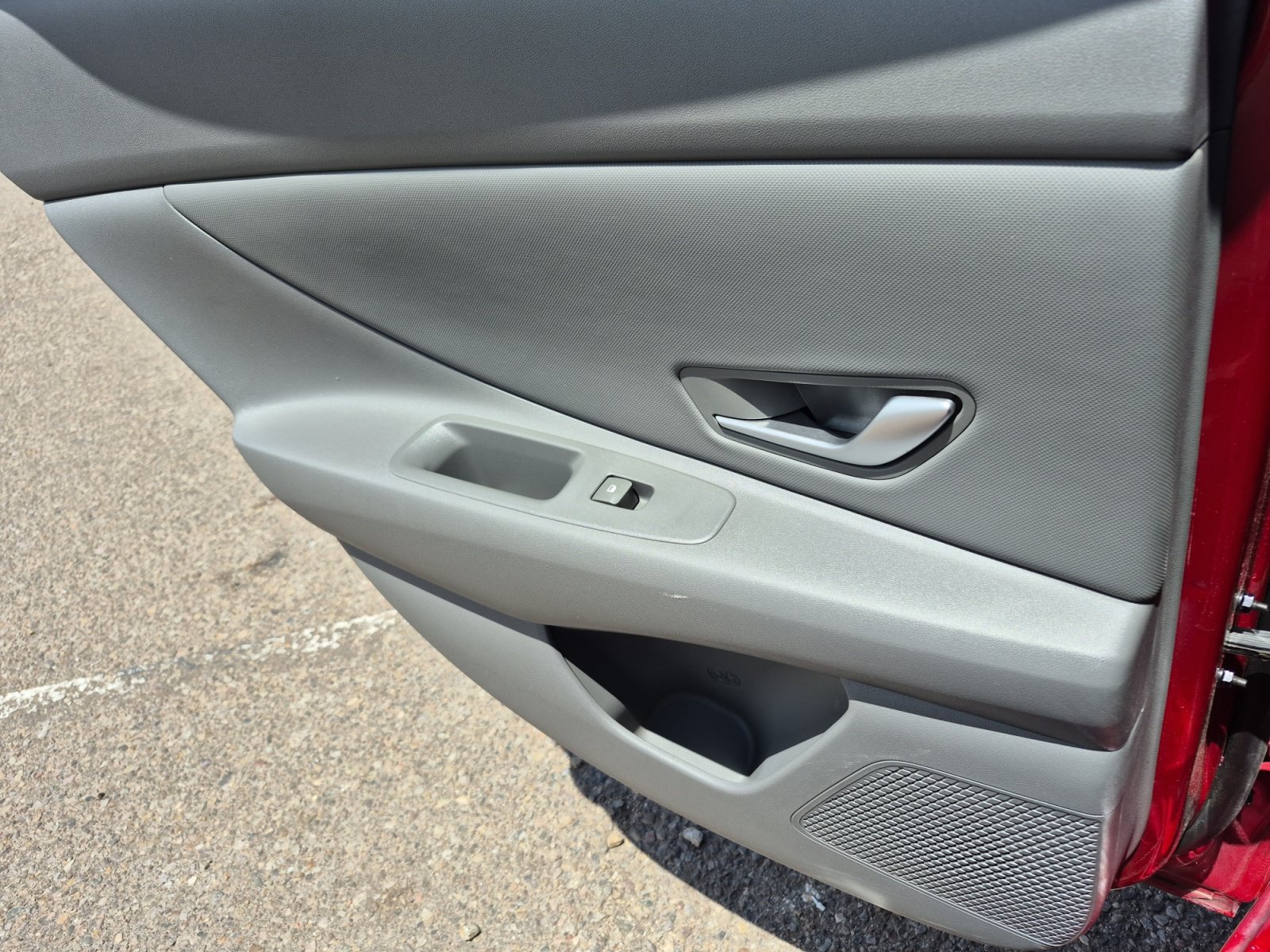 Used 2025 Hyundai Elantra SEL FWD image 19