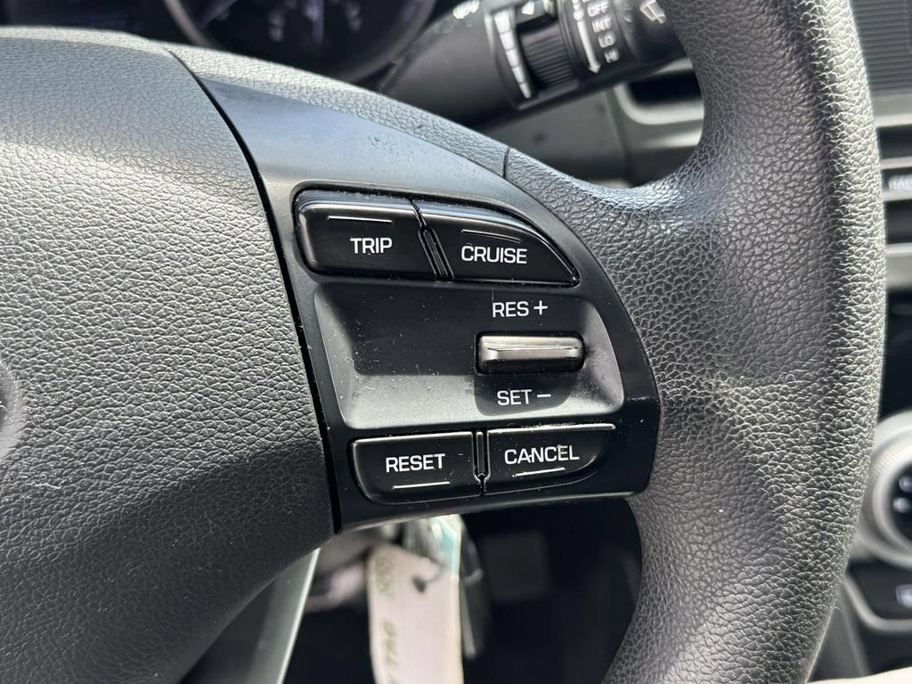 Used 2019 Hyundai Elantra SE w/ Cargo Package FWD image 24