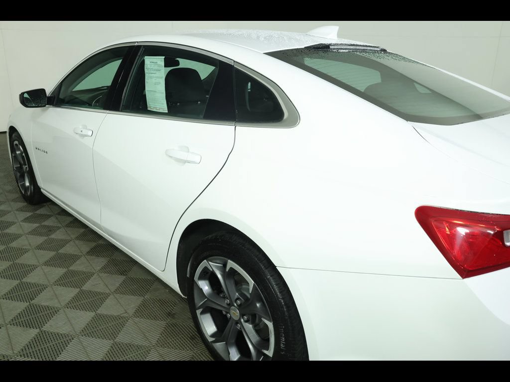 Used 2024 Chevrolet Malibu LT FWD image 15