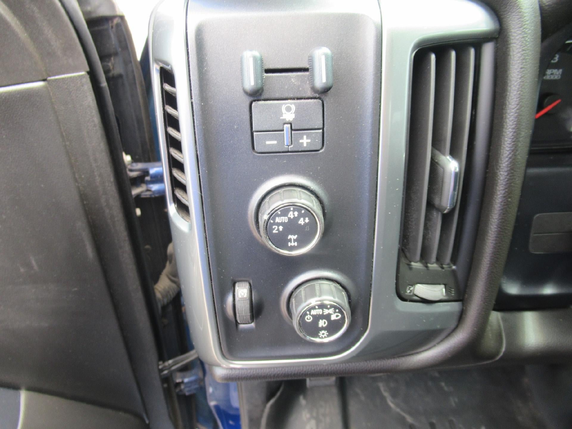 Certified 2014 Chevrolet Silverado 1500 LT w/ All Star Edition AWD/4WD image 10