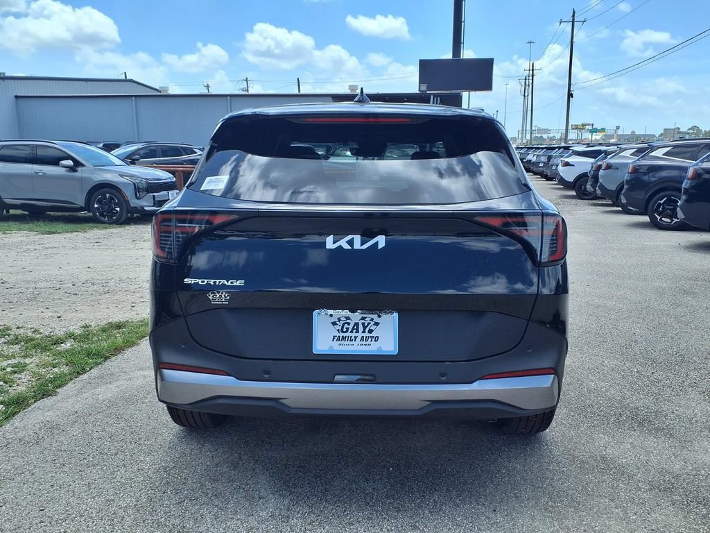 New 2026 Kia Sportage EX FWD image 15