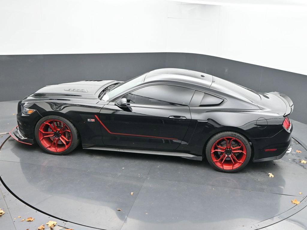 Used 2017 Ford Mustang GT Premium w/ GT Performance Package image 34