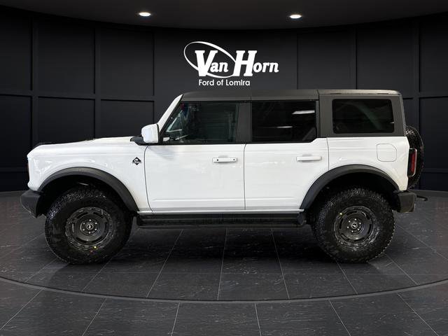 New 2025 Ford Bronco Outer Banks w/ Sasquatch Package image 12