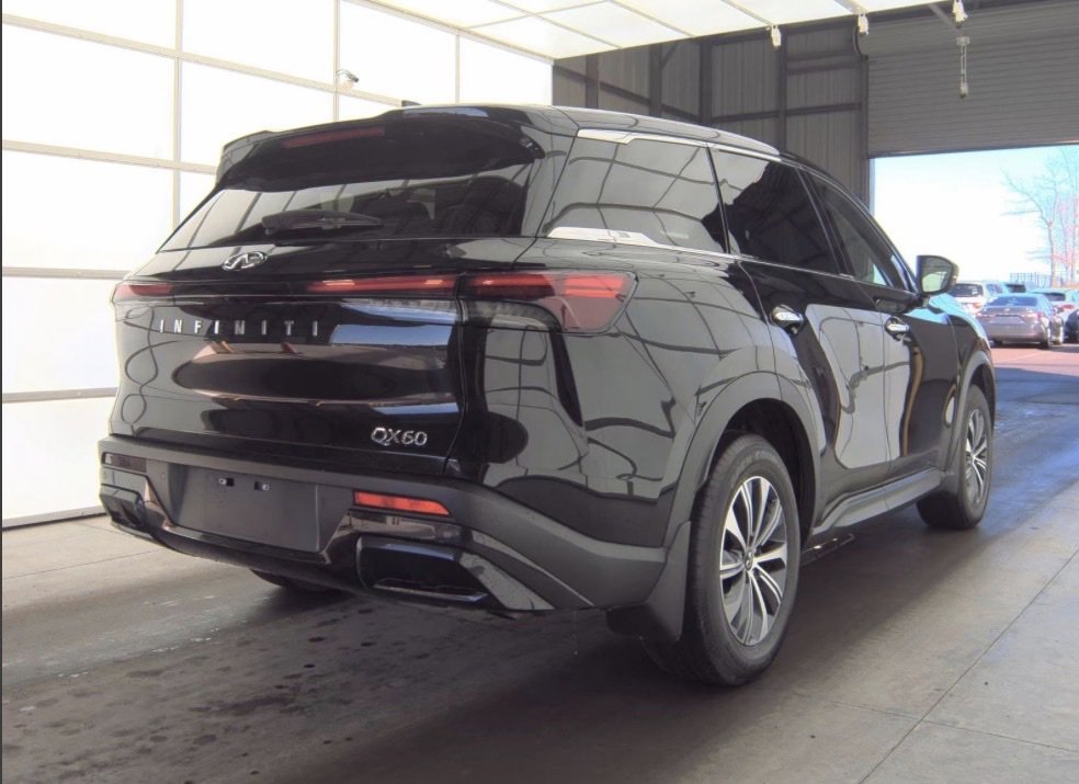 Certified 2024 INFINITI QX60 Pure image 2