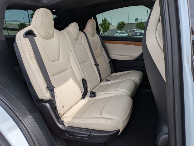 Used 2020 Tesla Model X Long Range image 20
