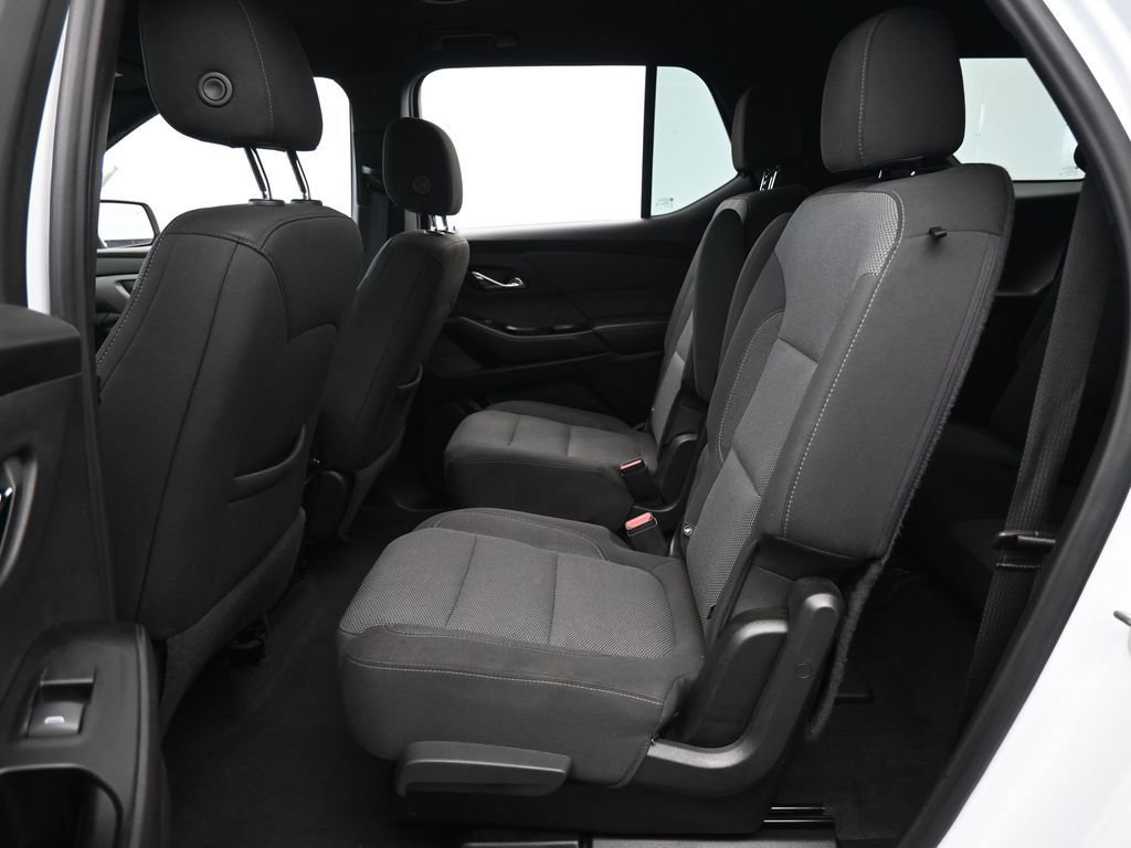 Used 2023 Chevrolet Traverse LT image 31