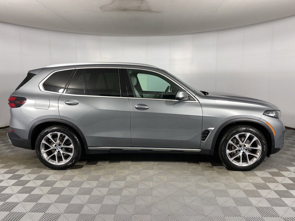 Certified 2024 BMW X5 xDrive40i image 31