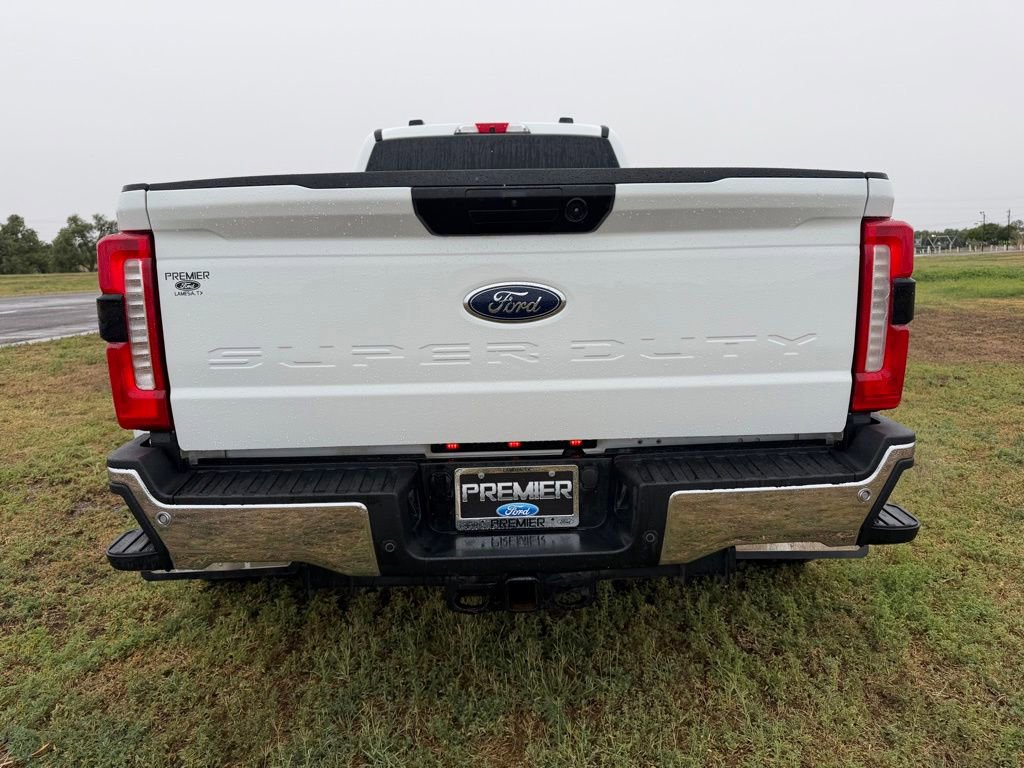 Used 2024 Ford F350 XLT w/ 360-Degree Camera Package AWD/4WD image 8