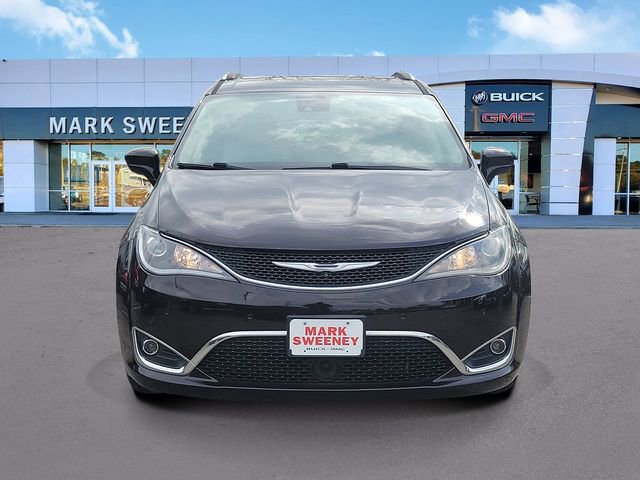 Used 2017 Chrysler Pacifica Touring-L Plus w/ Advanced Safetytec Group image 2