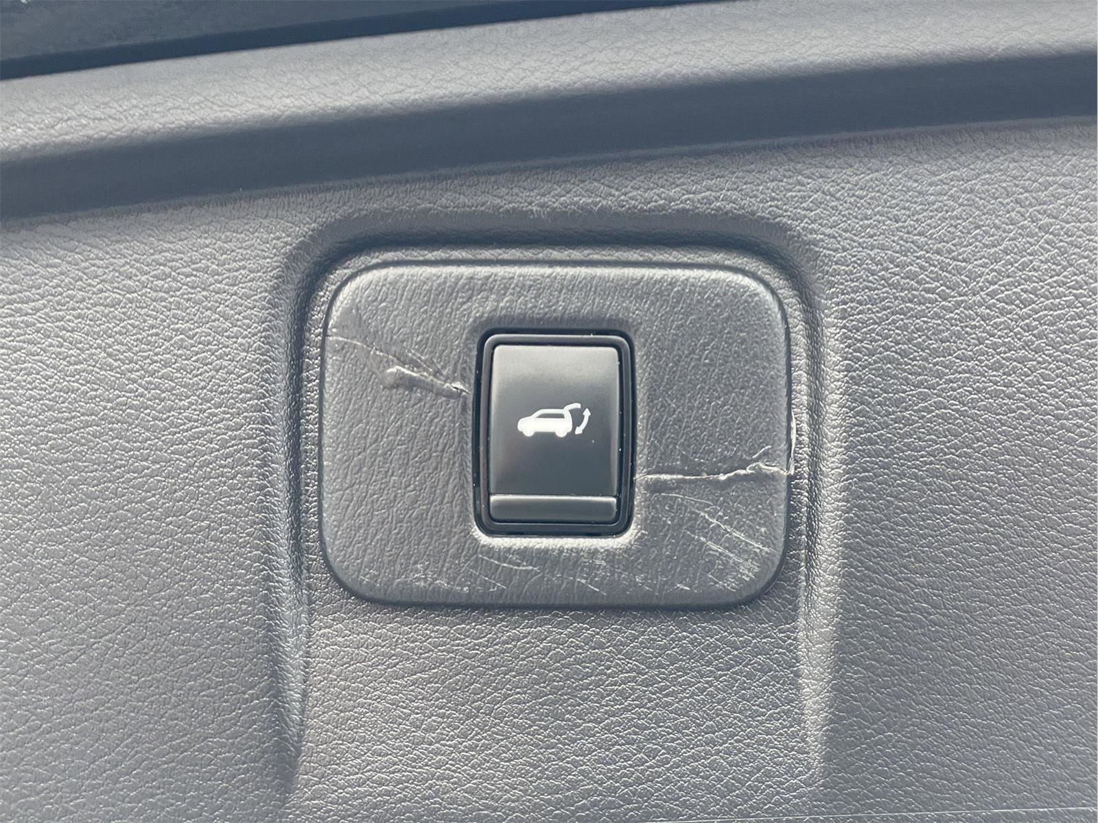 Used 2017 Nissan Murano Platinum w/ Platinum Technology Package image 10