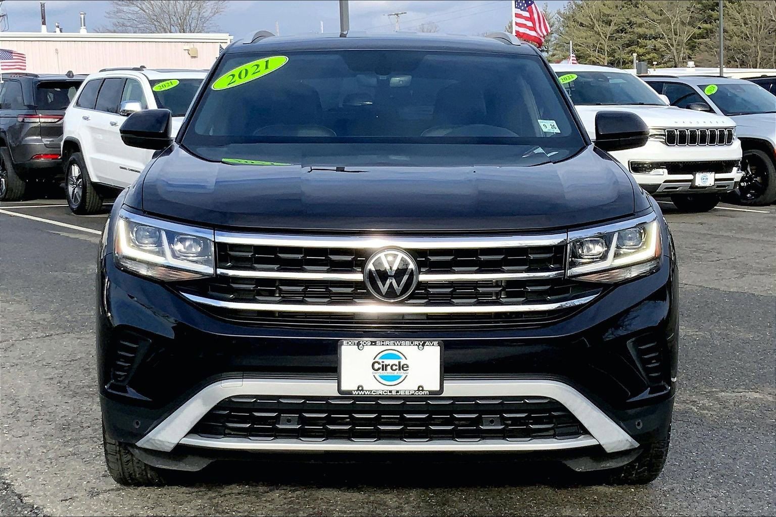 Used 2021 Volkswagen Atlas Cross Sport SE image 3