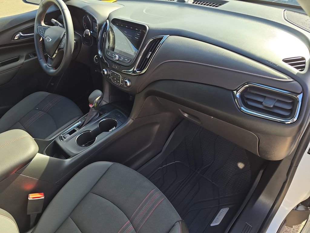 Certified 2024 Chevrolet Equinox RS image 32