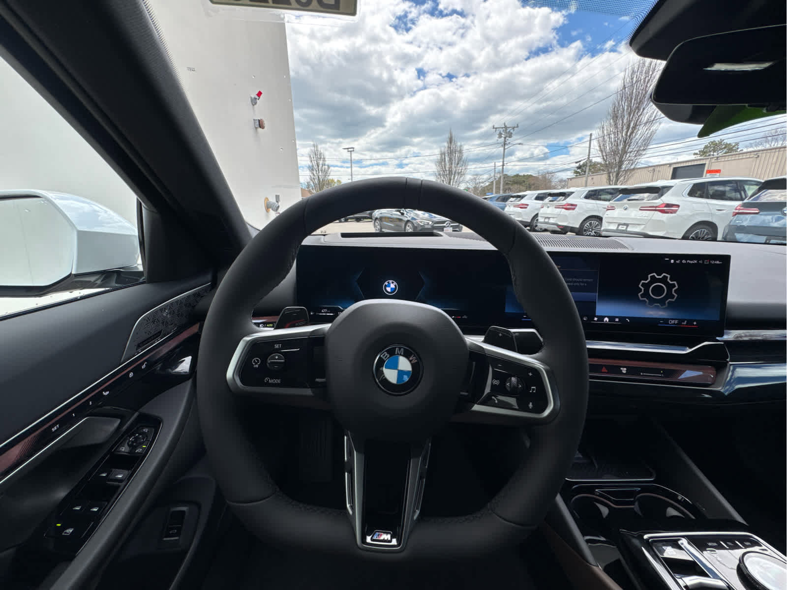 New 2027 BMW 530i xDrive AWD/4WD image 13