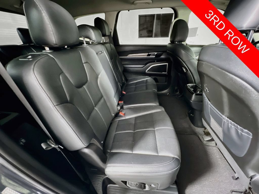 Used 2020 Kia Telluride EX w/ Towing Package FWD image 30
