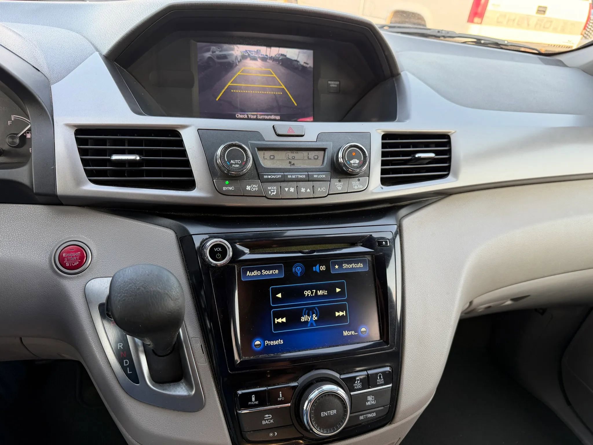 Used 2016 Honda Odyssey SE image 19