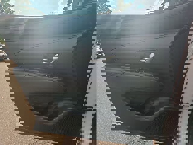 Certified 2025 Hyundai Tucson SE image 36