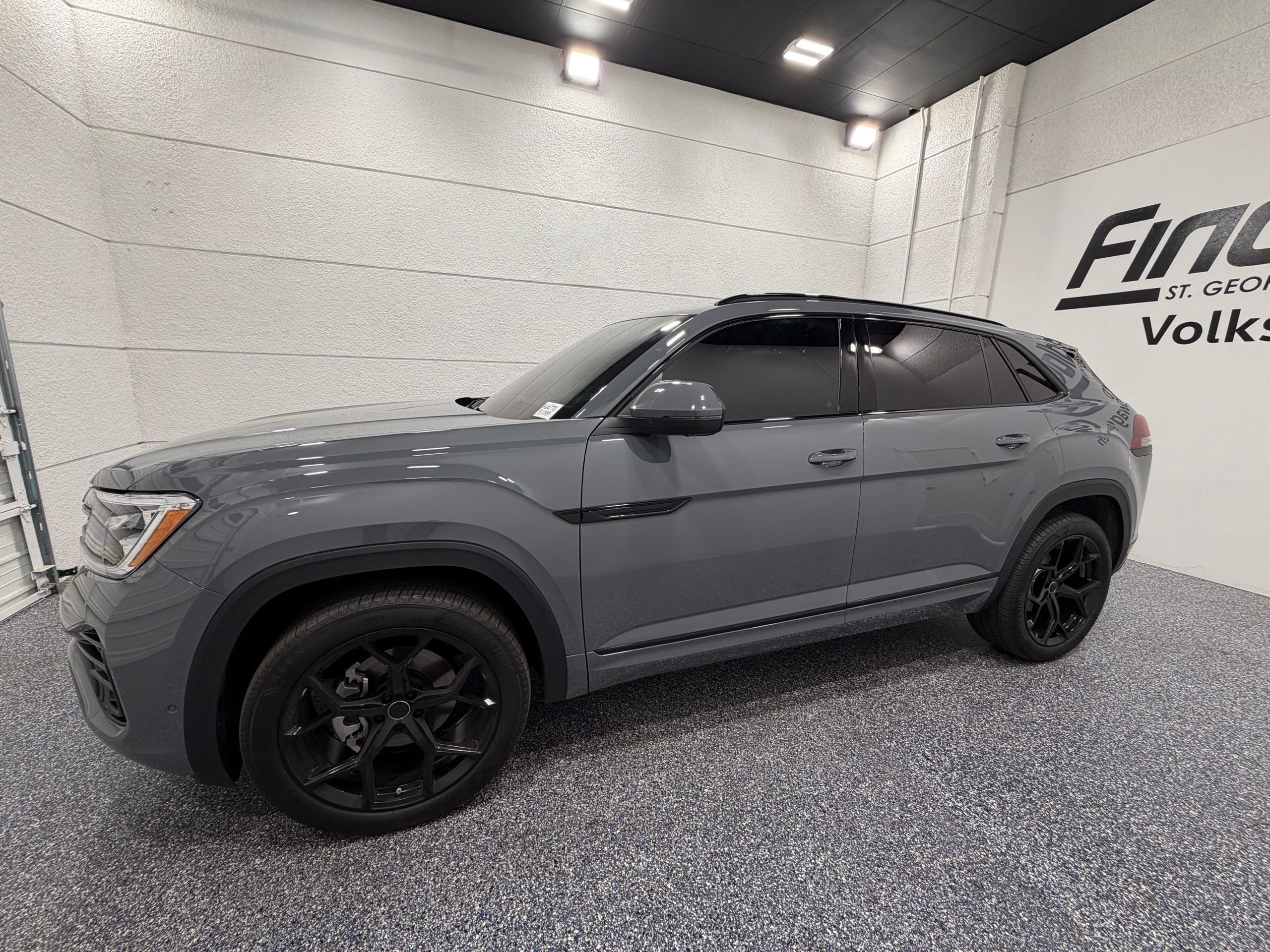 New 2026 Volkswagen Atlas Cross Sport SEL Premium R-Line AWD/4WD image 3