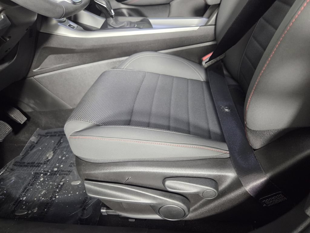 Used 2025 Dodge Hornet GT AWD/4WD image 10