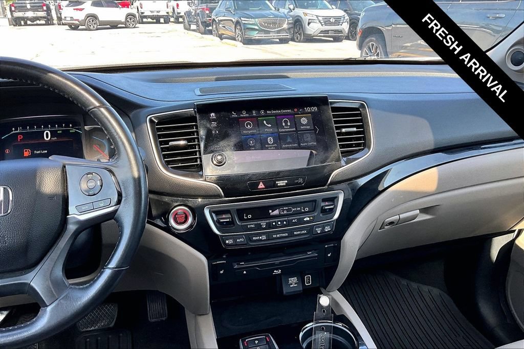 Used 2021 Honda Pilot Touring image 9