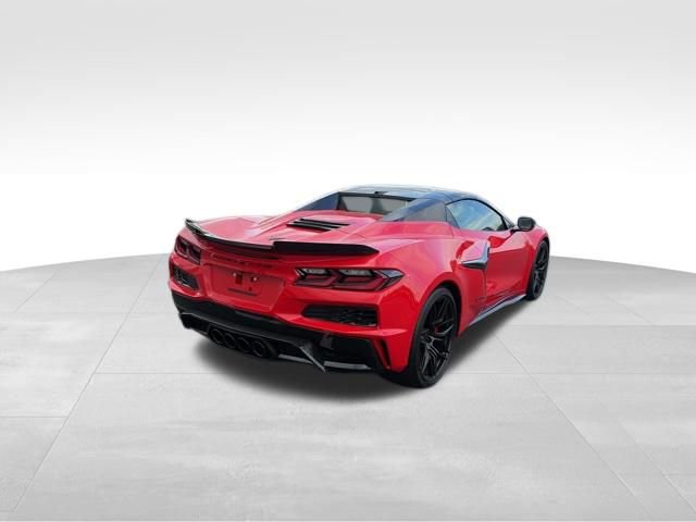 Used 2026 Chevrolet Corvette Z06 w/ Stealth Interior Trim Package RWD image 7