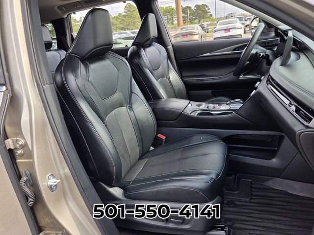 Used 2023 INFINITI QX60 Luxe w/ Vision Package FWD image 19