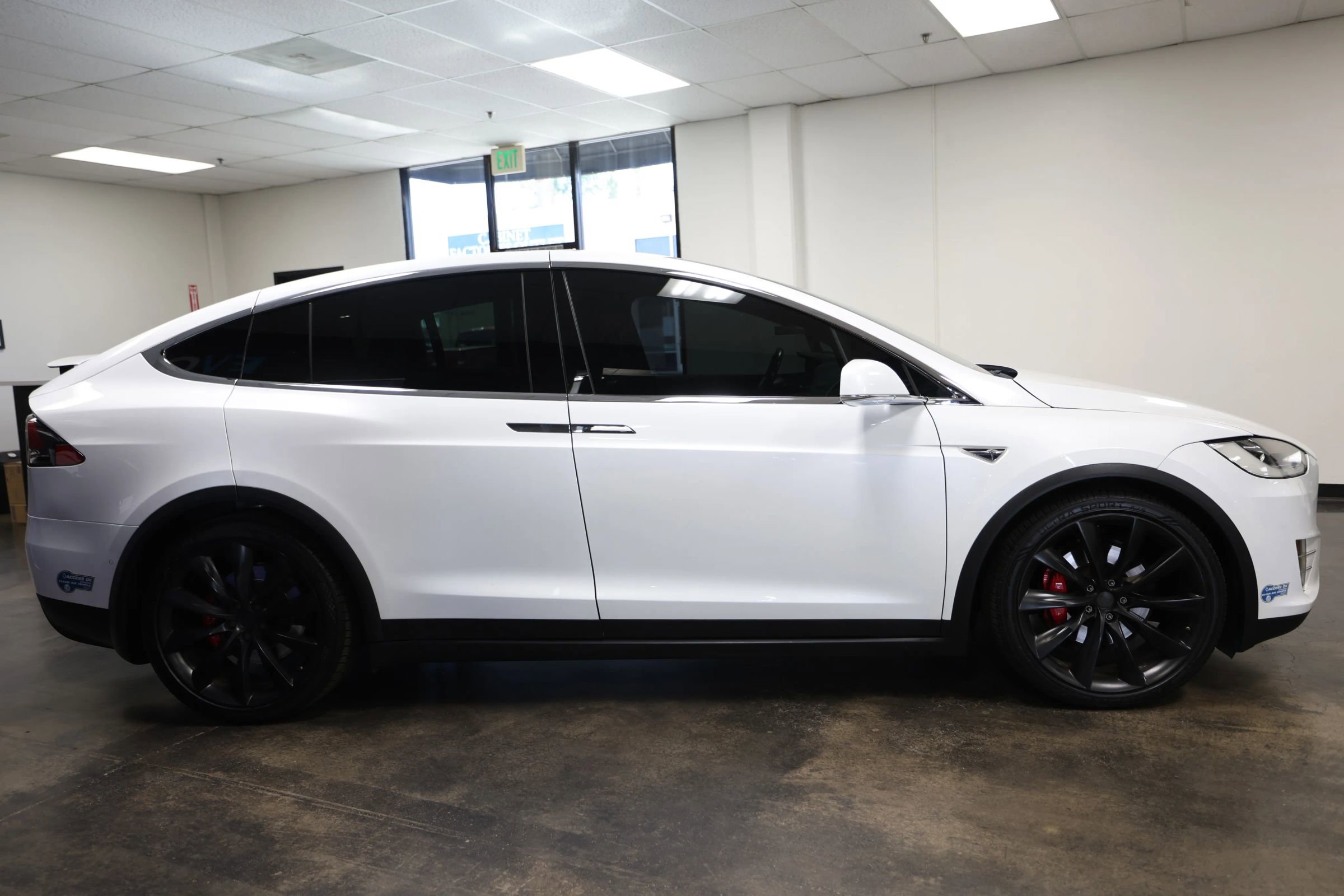 Used 2016 Tesla Model X Performance image 8
