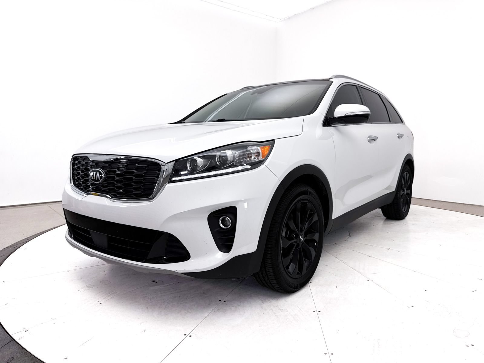 Used 2020 Kia Sorento EX FWD image 3