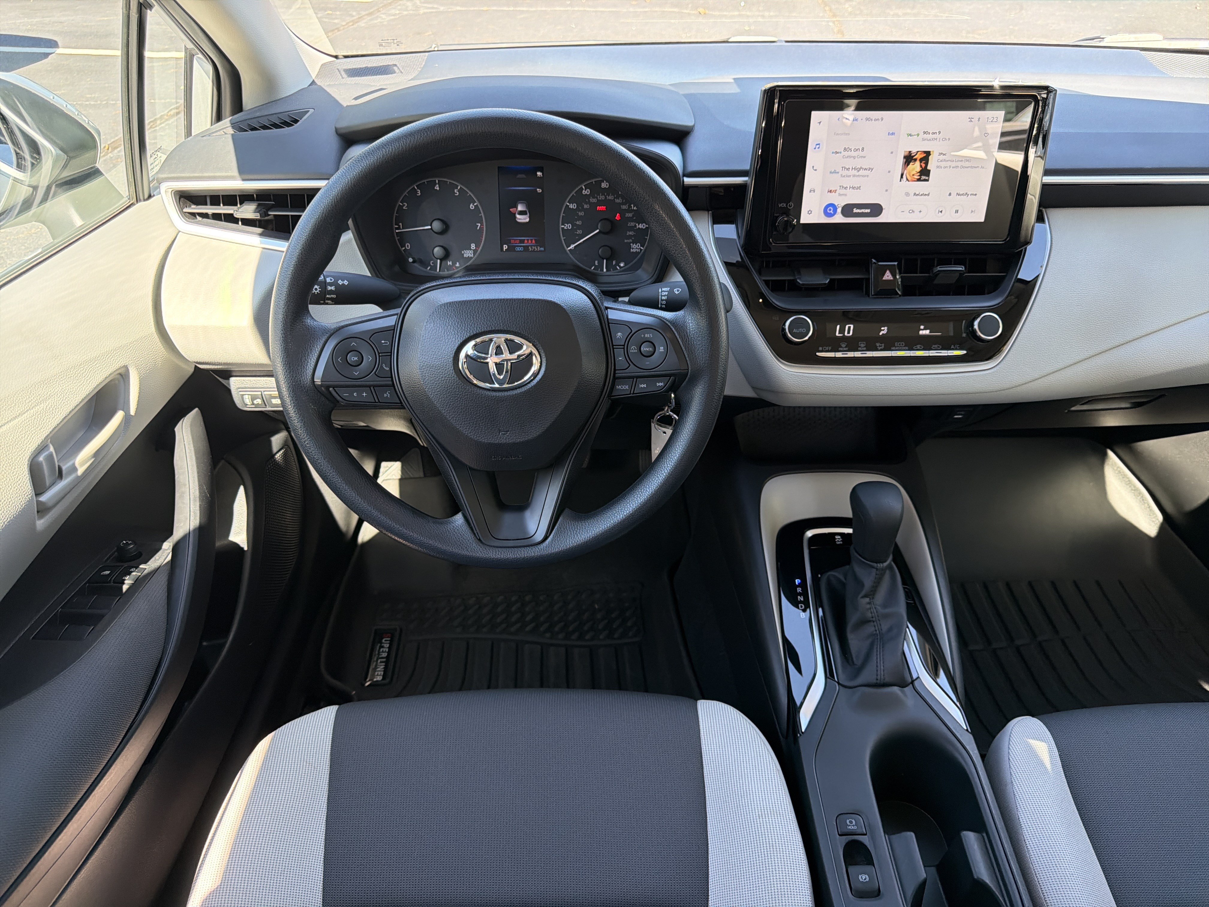 Used 2024 Toyota Corolla LE FWD image 22