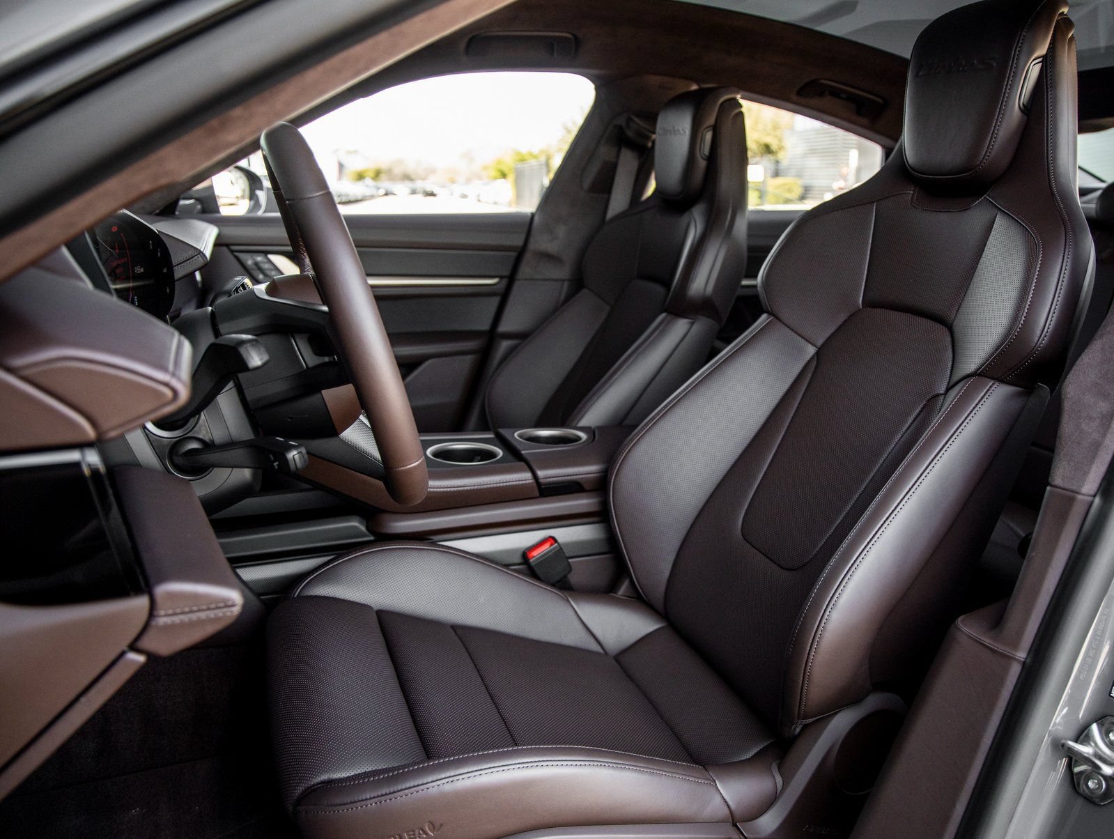 New 2026 Porsche Taycan Turbo S AWD/4WD image 5