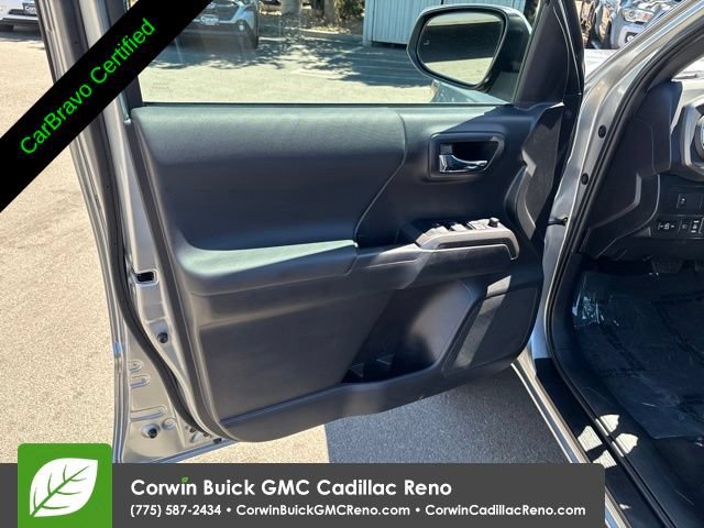 Used 2023 Toyota Tacoma TRD Off-Road w/ Technology Package AWD/4WD image 13