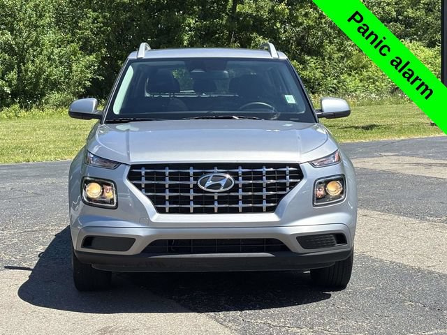Used 2023 Hyundai Venue SEL FWD image 28