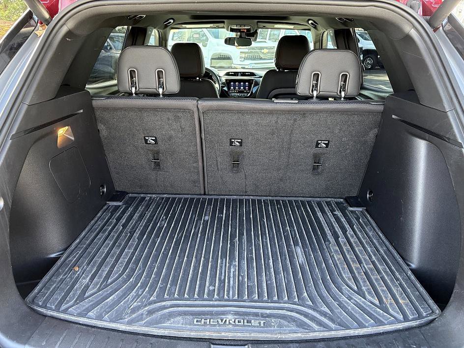 Used 2021 Chevrolet TrailBlazer RS w/ Sun and Liftgate Package image 10