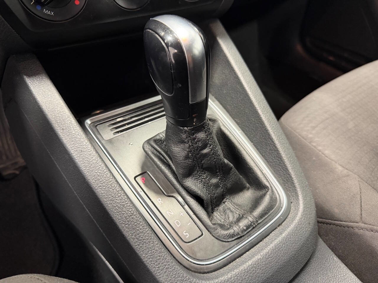 Used 2015 Volkswagen Jetta S FWD image 21