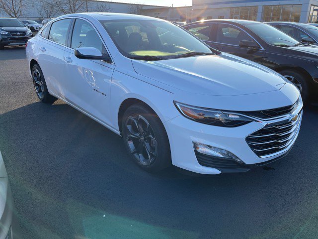 New 2023 Chevrolet Malibu LT w/ LPO, Floor Liner Package