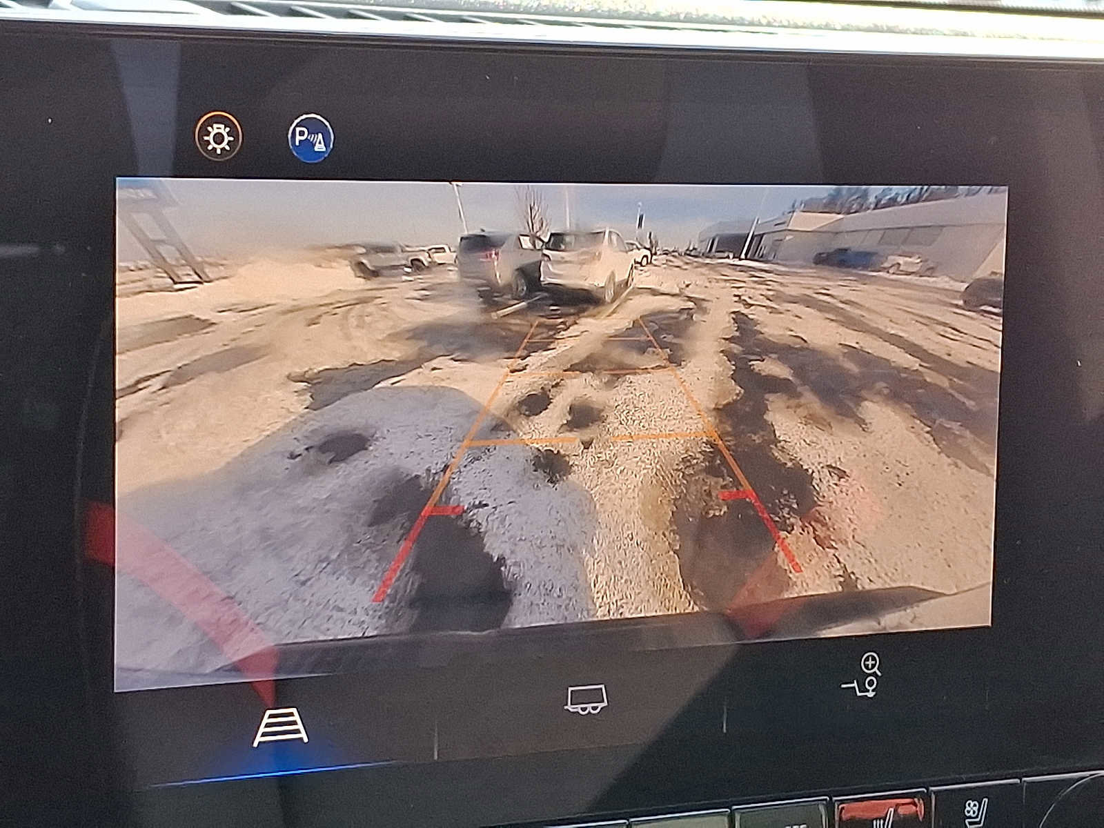 Used 2023 Chevrolet Colorado Z71 w/ Z71 Convenience Package 2 image 15