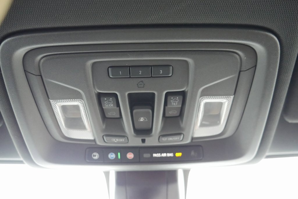 Used 2023 Chevrolet Silverado 2500 High Country w/ Technology Package image 21