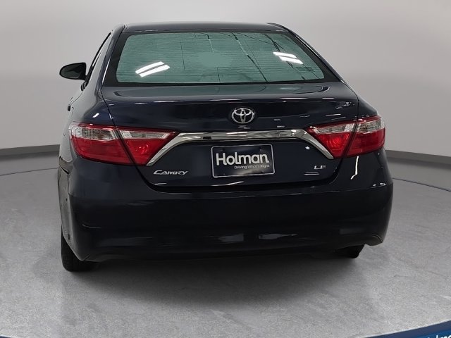 Used 2016 Toyota Camry LE FWD image 7