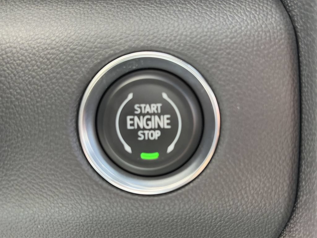New 2026 GMC Acadia Denali w/ Super Cruise Package FWD image 23