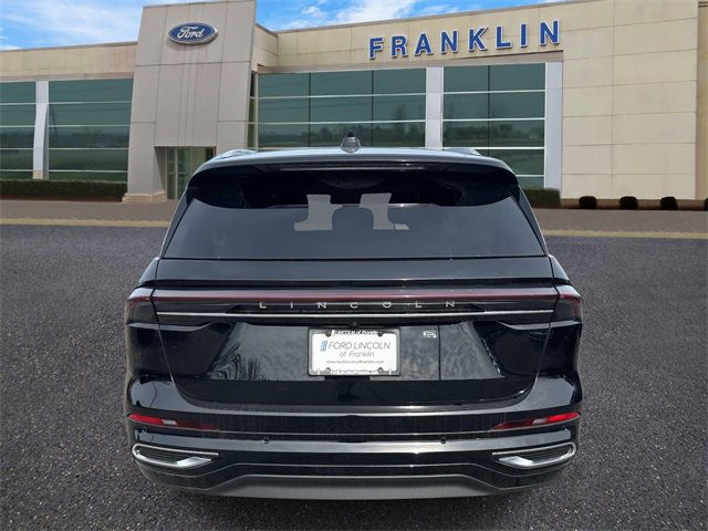 New 2026 Lincoln Nautilus Reserve image 6