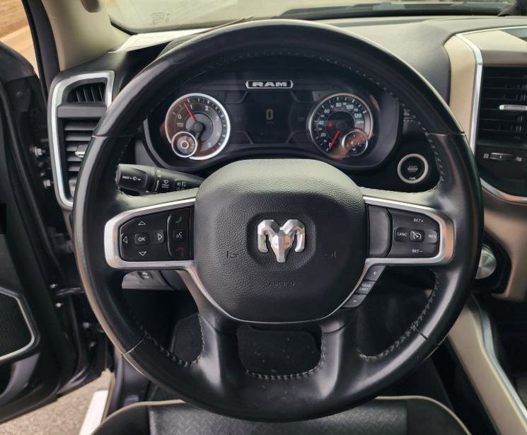 Used 2022 RAM 1500 Laramie AWD/4WD image 6