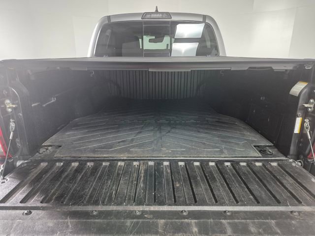 Certified 2019 Toyota Tacoma SR5 AWD/4WD image 13