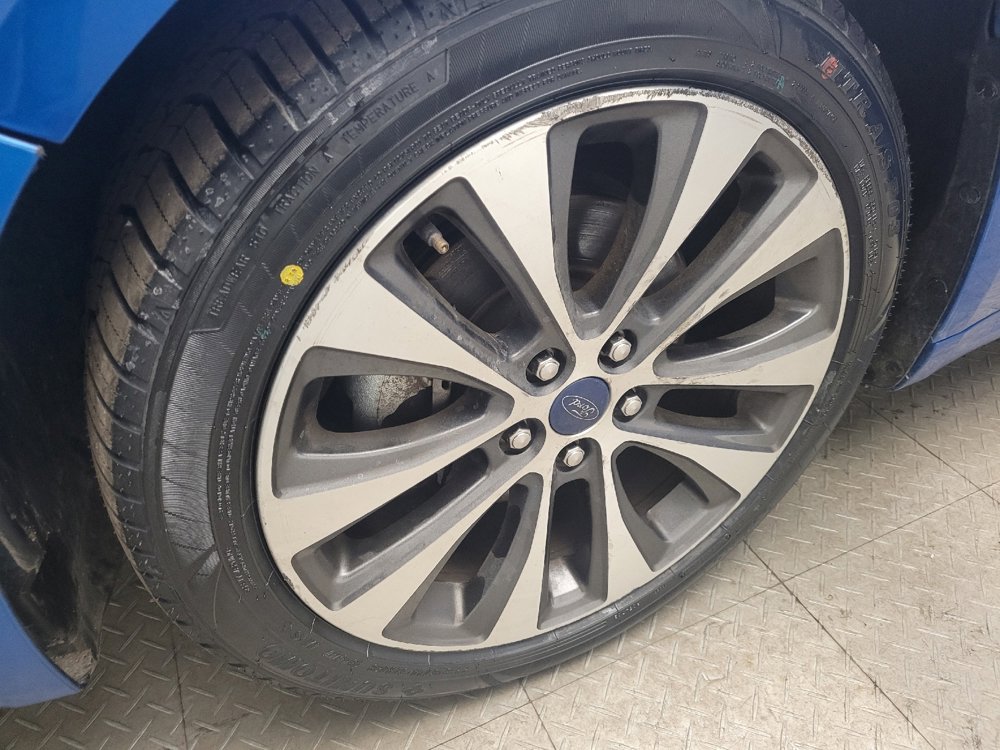 Used 2020 Ford Fusion SE image 31