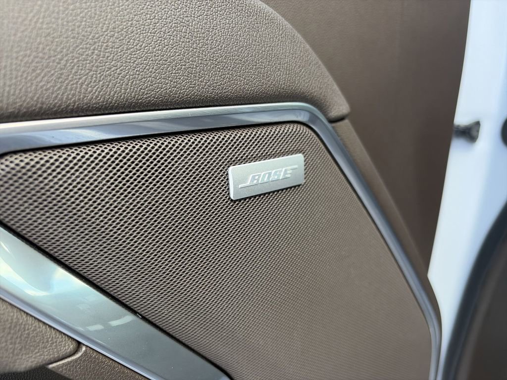 New 2026 GMC Sierra 1500 SLT w/ SLT Premium Package image 32