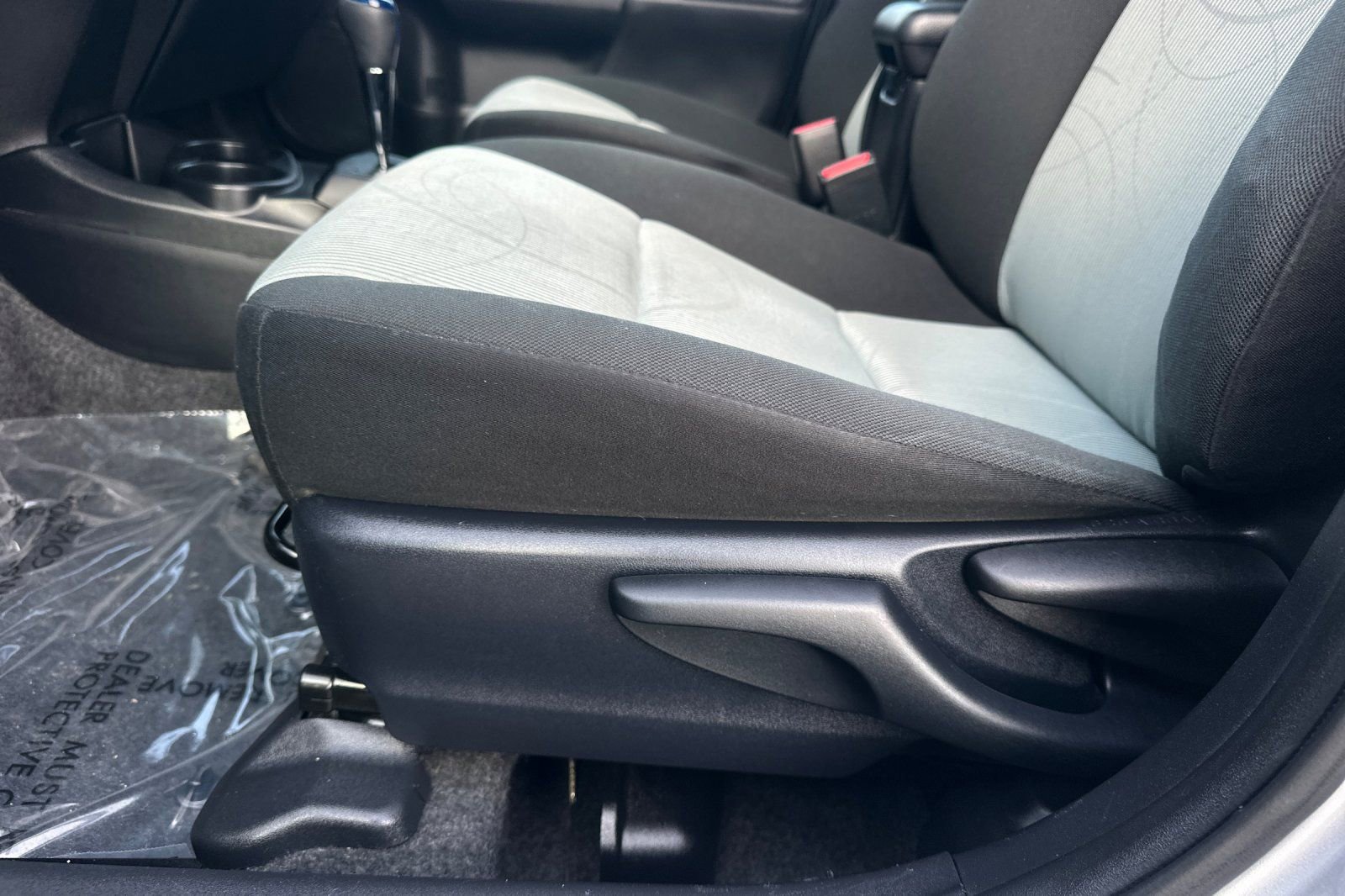 Used 2015 Toyota Prius C Two image 13