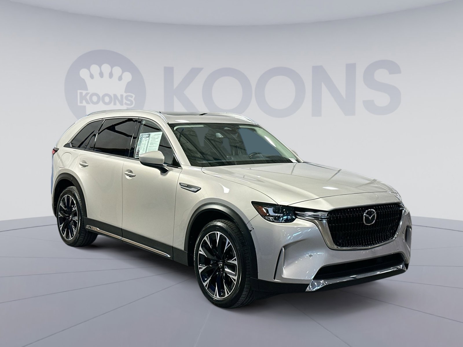 Used 2024 MAZDA CX-90 Plug-In Hybrid w/ Premium Pkg image 5