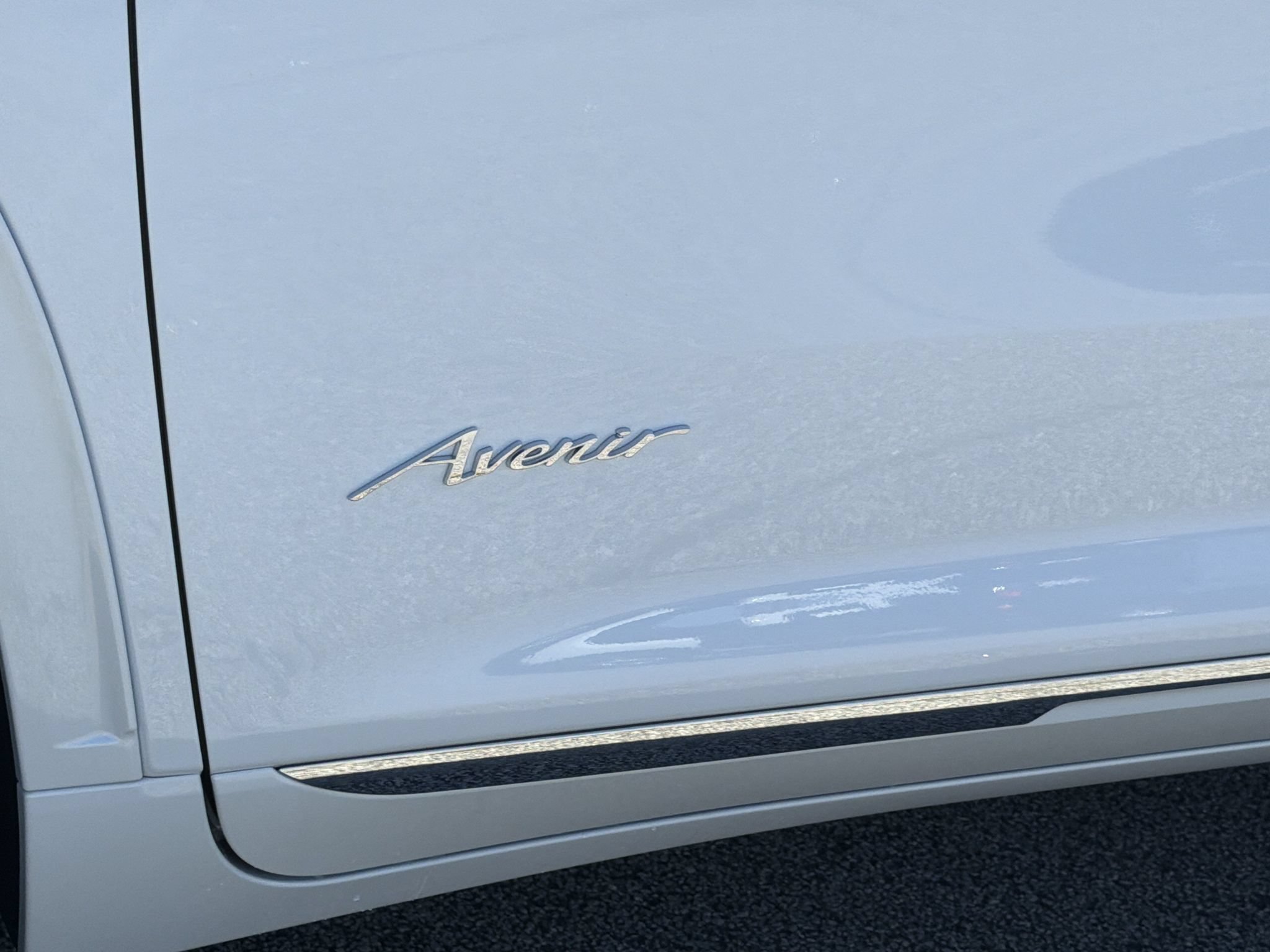 New 2027 Buick Enclave Avenir FWD image 27
