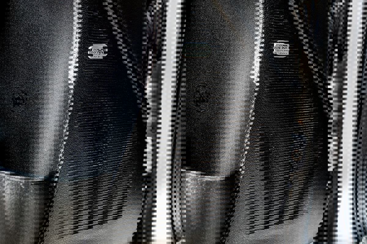 Used 2016 Dodge Challenger R/T Scat Pack w/ Leather Interior Group image 24